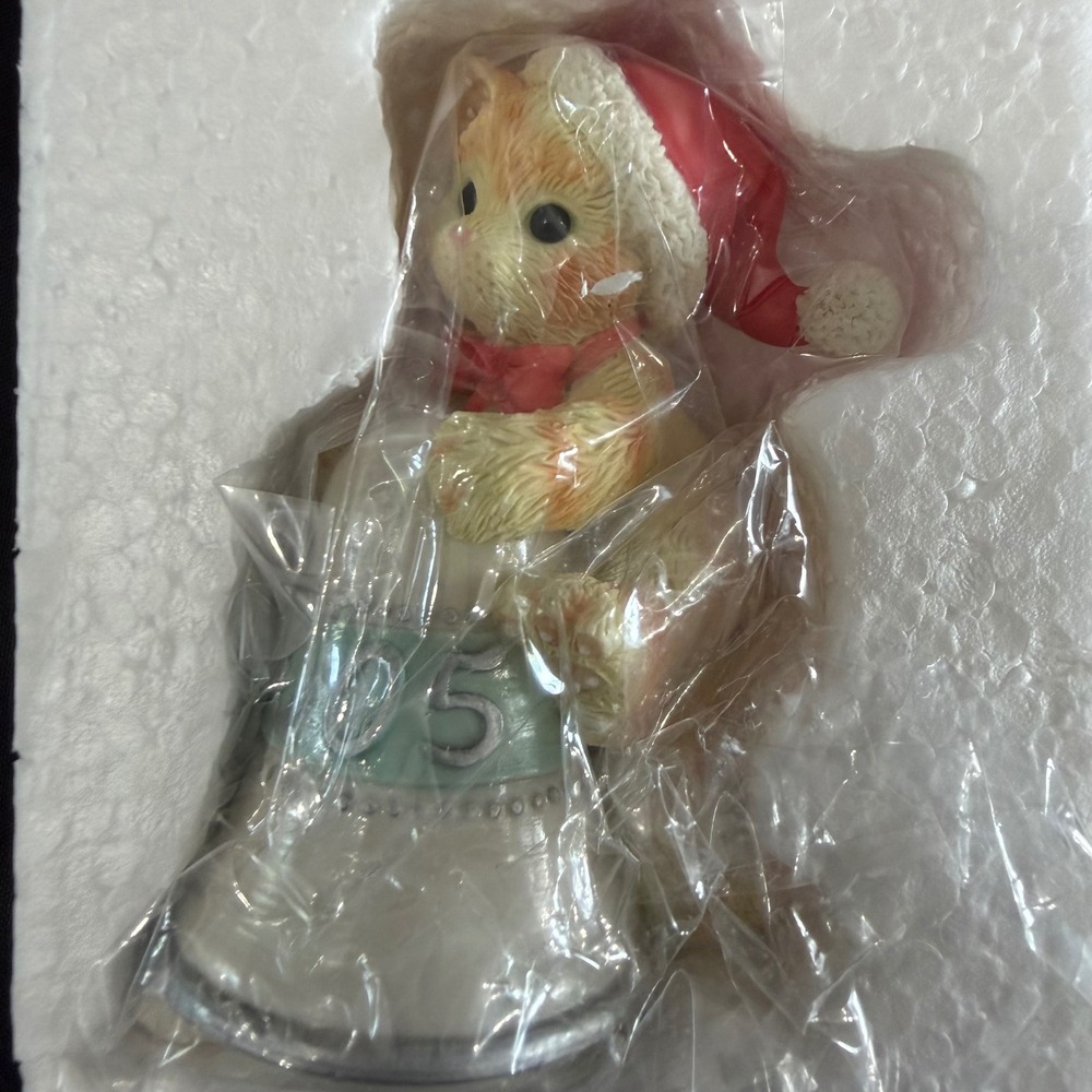 2005 Enesco Calico Kittens "Ringing in the Mew Year" Abbey Press Exclusive Rare